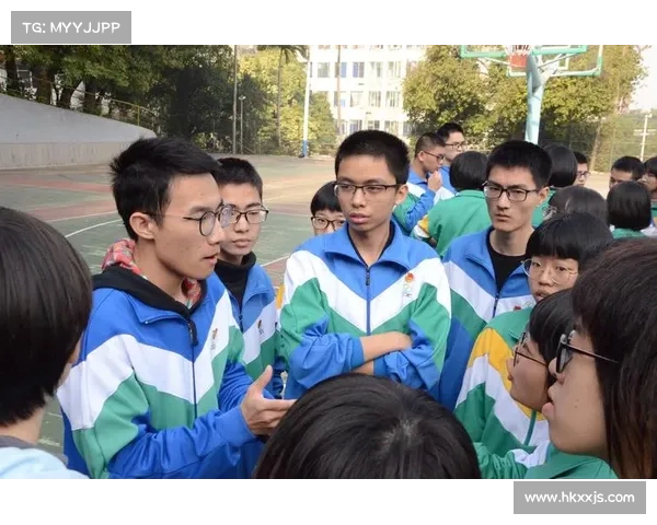 凝心聚力携手共闯荣耀之巅共绘奋进篇章开创辉煌未来 凝心聚力携手共闯荣耀之巅共绘奋进篇章开创辉煌未来